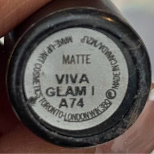 MAC Viva Glam I Lipstick Matte Intense Brownish Blue-Red Iconic Vintage Vibe